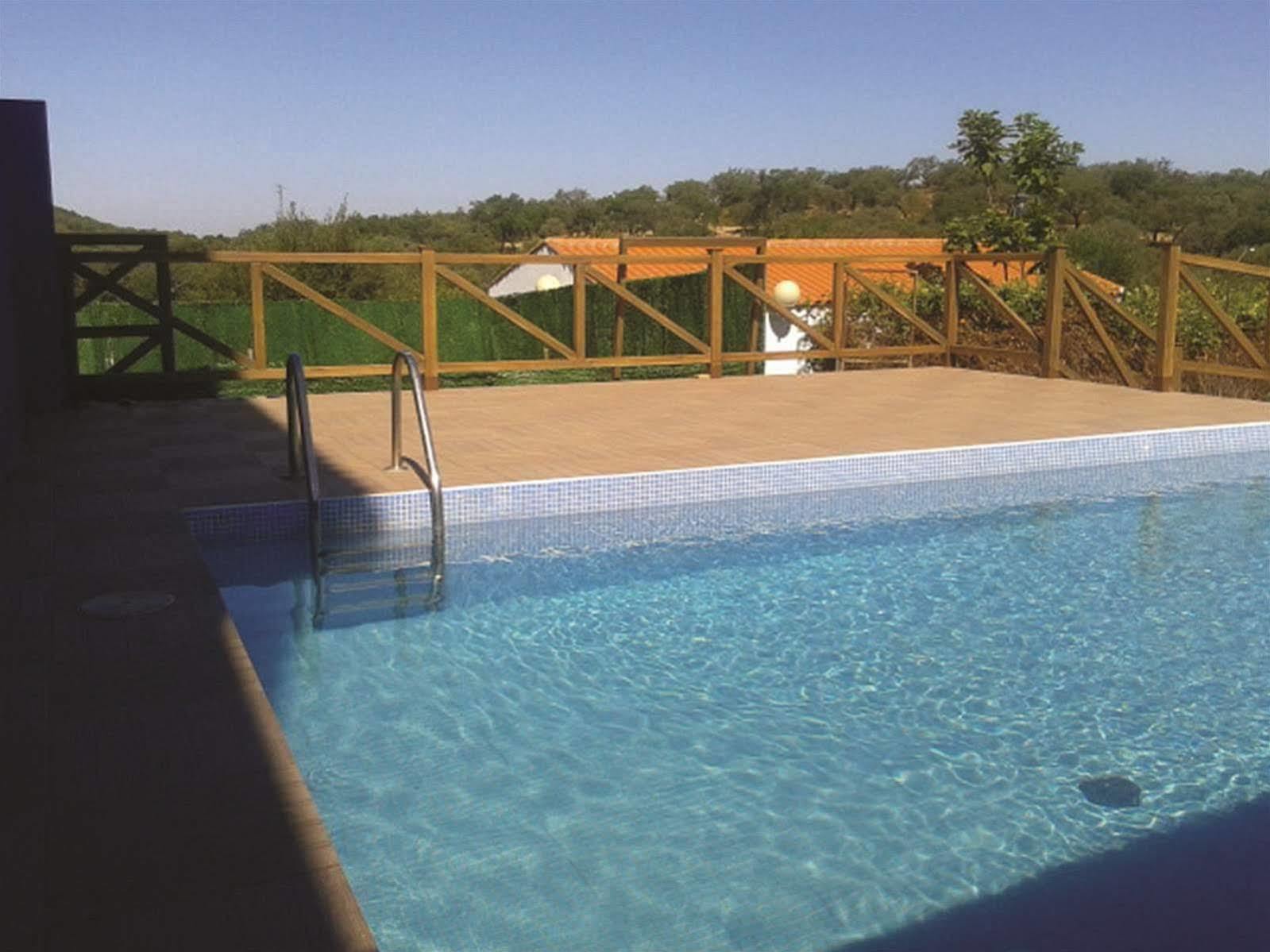 Hotel Balneario Fuentes Del Trampal Carmonita Luaran gambar
