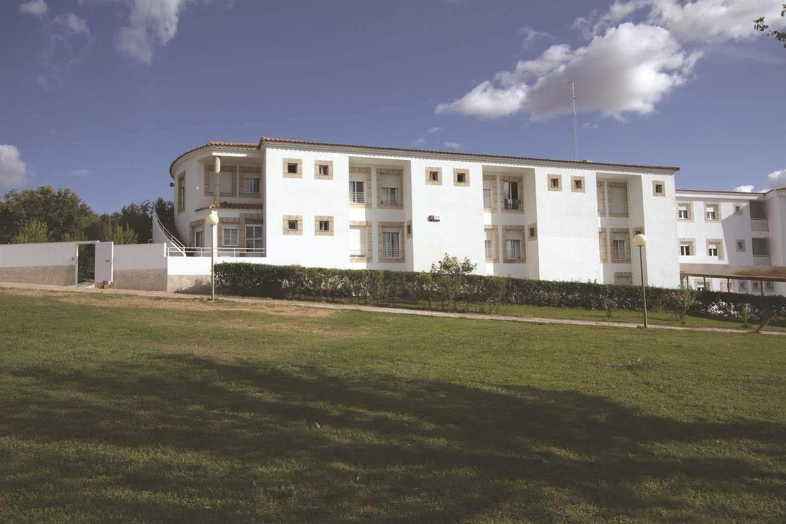Hotel Balneario Fuentes Del Trampal Carmonita Luaran gambar